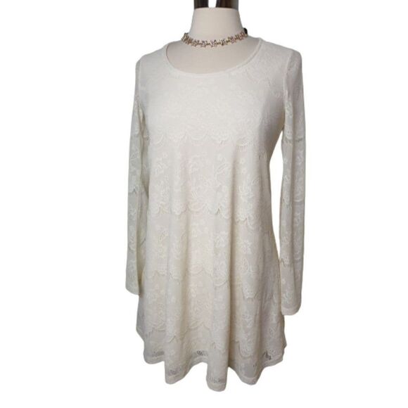 Women's Lace Dress Long Sleeve Open Back Mini Dress White Small NWOT - Picture 1 of 7